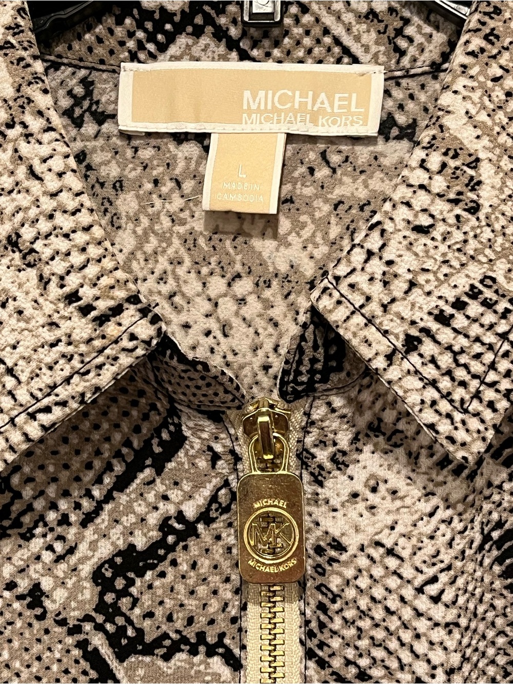Michael Kors Neutral Snake-Print Half-Zip Blouse - Picture 3 of 6